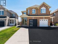 9 PARISIAN ROAD Brampton Ontario, L6P 2T1