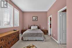 2070 WILLHAVEN TRAIL | Oakville Ontario | Slide Image Seventeen
