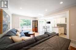 339 RAVINEVIEW WAY | Oakville Ontario | Slide Image Nine