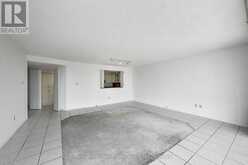 611 - 5 WELDRICK ROAD W | Richmond Hill Ontario | Slide Image Five