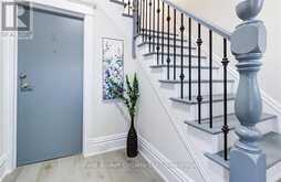 647 WILSON STREET | Hamilton Ontario | Slide Image Nine