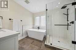 2350 VALLEYRIDGE DRIVE | Oakville Ontario | Slide Image Eighteen