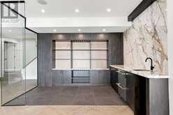 100 APPLEBY PLACE | Burlington Ontario | Slide Image Thirty-three