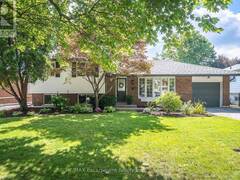 5410 CLIVE CRESCENT Burlington Ontario, L7L 3P1