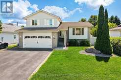 54 EDWARD STREET | Penetanguishene Ontario | Slide Image Two