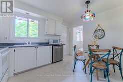 668 MACLAREN DRIVE | Burlington Ontario | Slide Image Eight