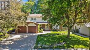 255 SPRING GARDEN ROAD | Oakville Ontario | Slide Image Two