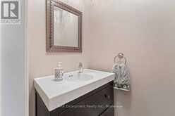 1 - 1500 REEVES GATE | Oakville Ontario | Slide Image Nine