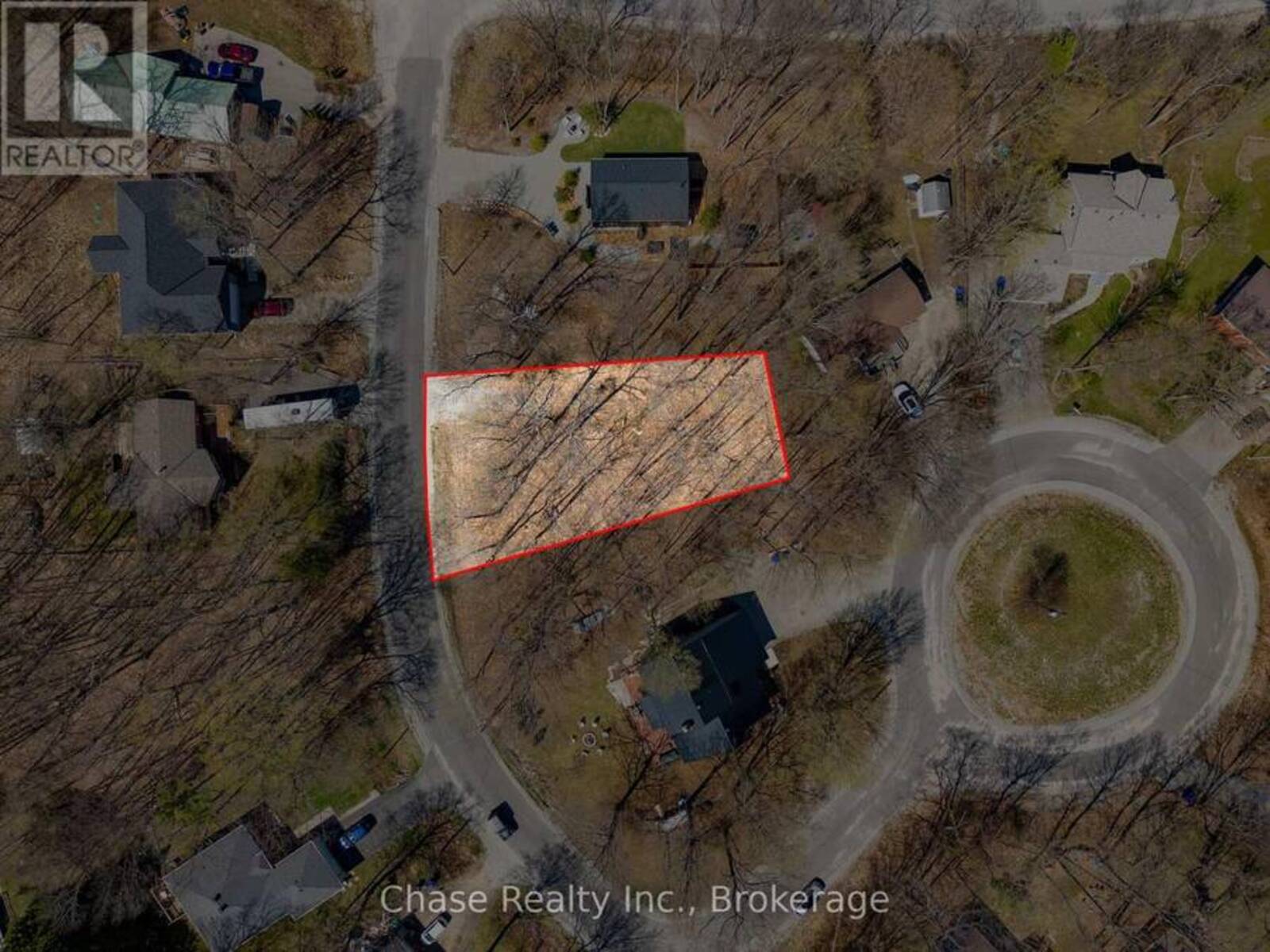 7 ONEIDA CRESCENT, Tiny, Ontario L9M 0B2