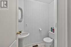 328 DALEWOOD DRIVE | Oakville Ontario | Slide Image Eighteen