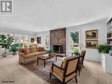328 DALEWOOD DRIVE | Oakville Ontario | Slide Image Six
