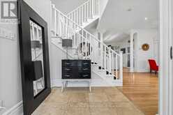 2355 OLD CARRIAGE ROAD | Mississauga Ontario | Slide Image Six