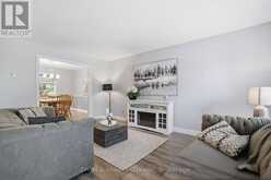 1245 CREEKSIDE DRIVE | Oakville Ontario | Slide Image Three