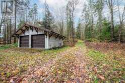 878 DEER LAKE Road | Huntsville Ontario | Slide Image Thirty-one