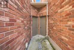 140 LAURENDALE AVENUE | Georgina Ontario | Slide Image Forty-six