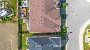 61 MAYLAND TRAIL | Hamilton Ontario | Slide Image Thirty-three