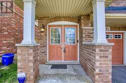61 MAYLAND TRAIL | Hamilton Ontario | Slide Image Three