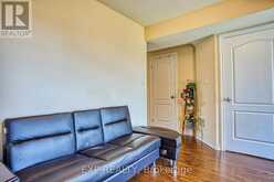 61 MAYLAND TRAIL | Hamilton Ontario | Slide Image Nine