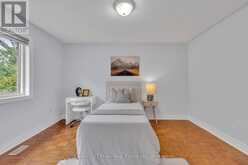 2241 ADIRONDAK TRAIL | Oakville Ontario | Slide Image Thirty-one