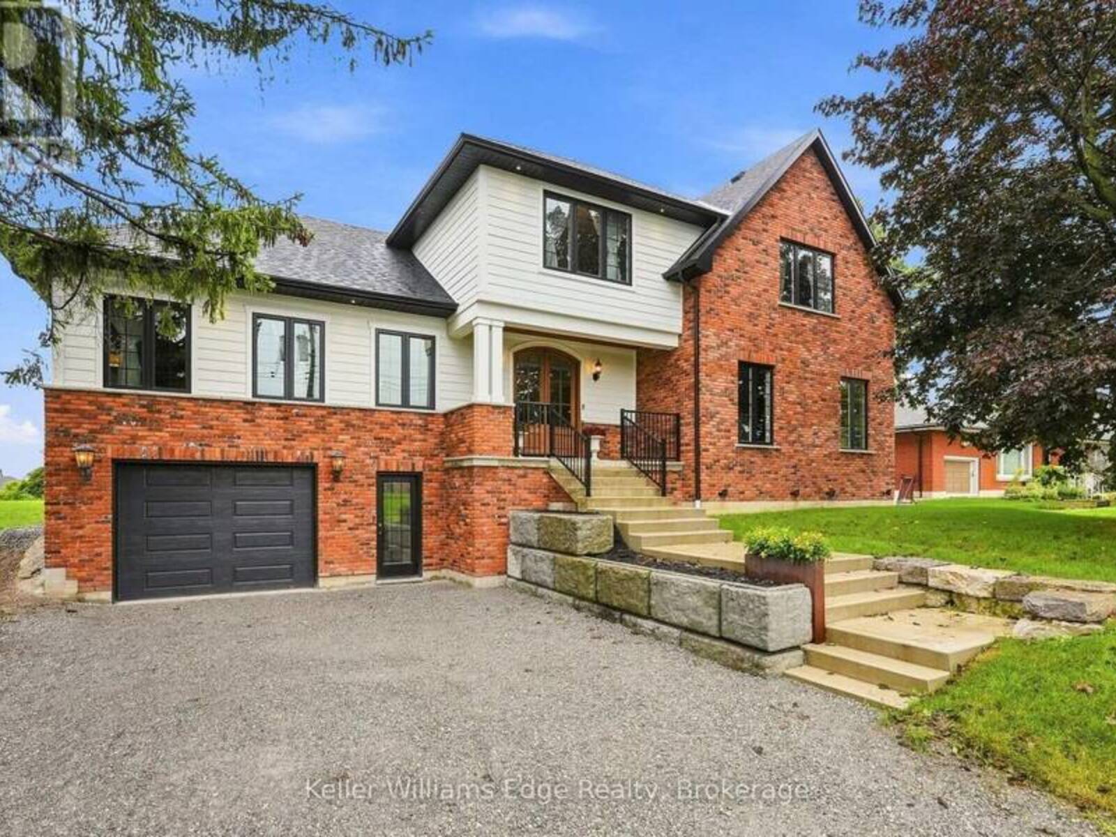 97 GLANCASTER ROAD, Ancaster, Ontario L9G 3K9