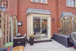 425 - 895 MAPLE AVENUE | Burlington Ontario | Slide Image Seventeen