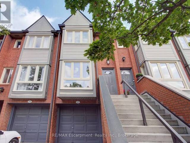 425 - 895 MAPLE AVENUE Burlington Ontario, L7S 2H7 - Property For Sale