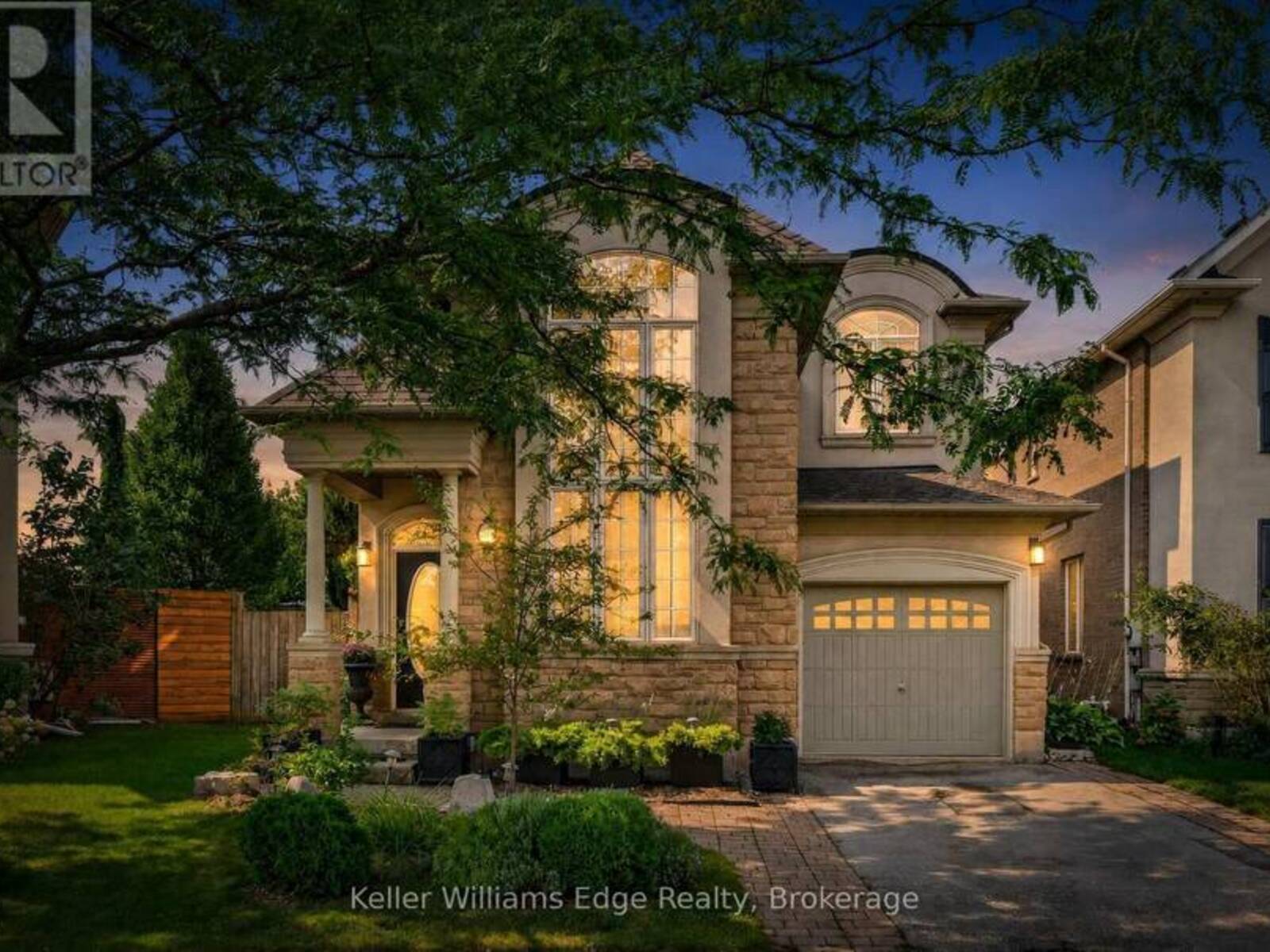 3416 HAYHURST CRESCENT, Oakville, Ontario L6L 6W9
