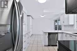 30 BIRKBANK DRIVE | Oakville Ontario | Slide Image Twelve