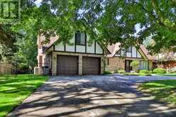 30 BIRKBANK DRIVE | Oakville Ontario | Slide Image Three