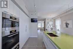 125 GEORGE STREET | Oakville Ontario | Slide Image Fifteen