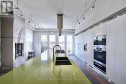 125 GEORGE STREET | Oakville Ontario | Slide Image Sixteen