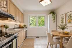 2454 WOKING CRESCENT | Mississauga Ontario | Slide Image Fifteen