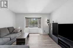 14 HEDGE LAWN DRIVE | Grimsby Ontario | Slide Image Twelve
