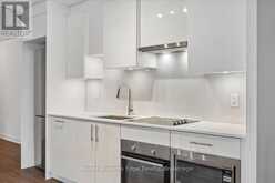 208 NT - 99 BROADWAY AVENUE | Toronto Ontario | Slide Image Twelve