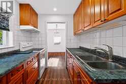 22 RICH AVENUE | Cambridge Ontario | Slide Image Ten