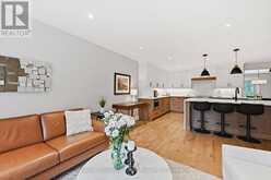 2372 CAYUGA COURT | Burlington Ontario | Slide Image Nine