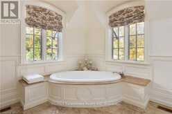 1081 ARGYLE DRIVE | Oakville Ontario | Slide Image Thirty-two