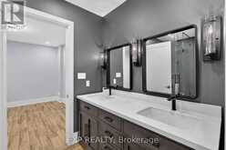 528 WELLINGTON CRESCENT | Oakville Ontario | Slide Image Thirty-four