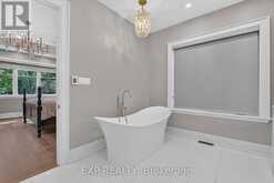 528 WELLINGTON CRESCENT | Oakville Ontario | Slide Image Fifty