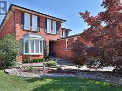1217 ROSETHORNE ROAD Oakville Ontario, L6M 1H5