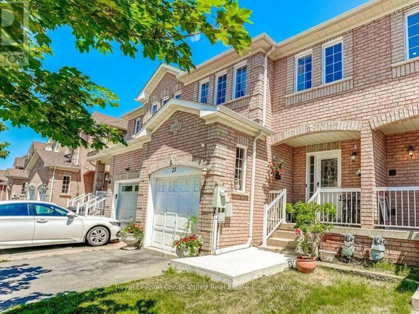 23 TINSMITH STREET, Brampton, Ontario L7A 1N1