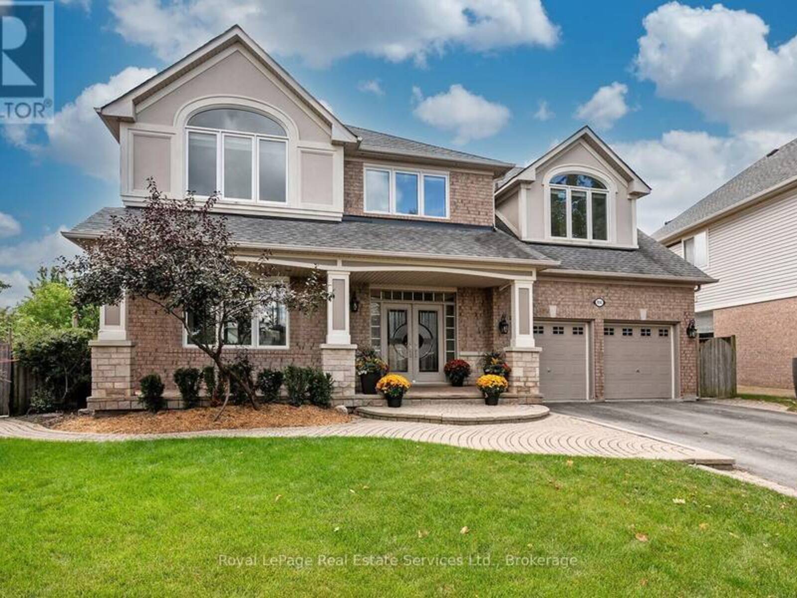 894 CHAMBERS PLACE, Milton, Ontario L9T 6A5