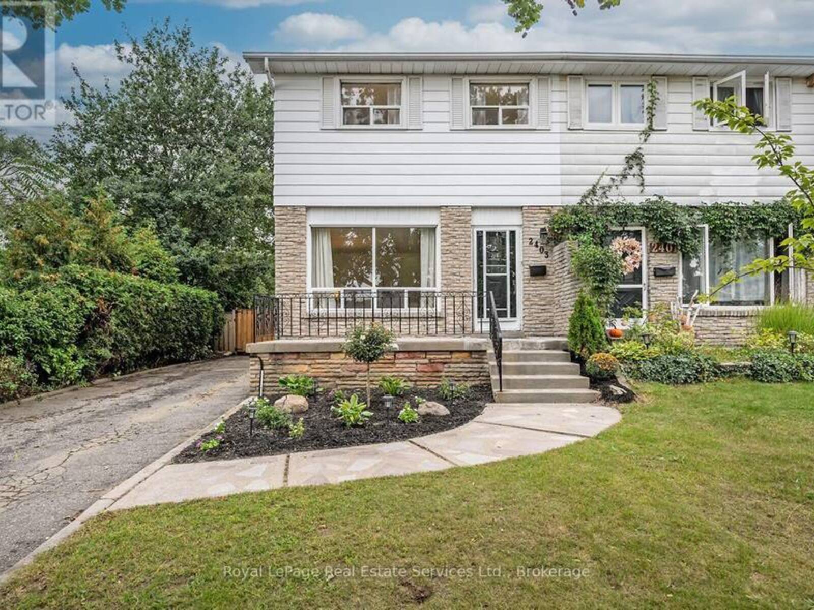 2403 DELKUS CRESCENT, Mississauga, Ontario L5A 1K8