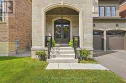 45 BOULTON TRAIL | Oakville Ontario | Slide Image Three