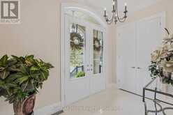 45 BOULTON TRAIL | Oakville Ontario | Slide Image Four