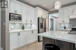 1367 ARROWHEAD ROAD | Oakville Ontario | Slide Image Eighteen