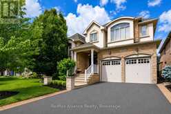 1367 ARROWHEAD ROAD | Oakville Ontario | Slide Image Three