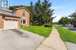 14 HEDGE LAWN DRIVE | Grimsby Ontario | Slide Image Three