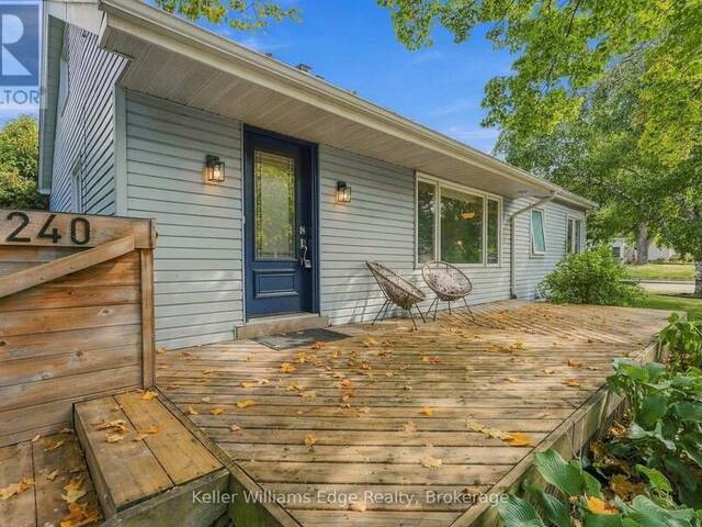 240 BENDAMERE AVENUE Hamilton Ontario, L9C 1P5 - 3 Bedrooms Home For Sale