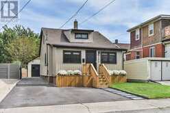 4686 THIRD AVENUE | Niagara Falls Ontario | Slide Image One